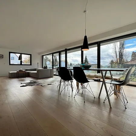 Seenahe Design-ferienwohnung Loft Azur Appartement